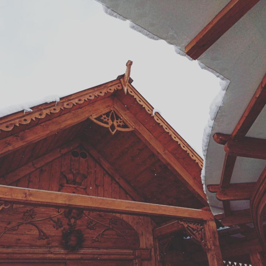 Jermatun Guest House Dilidschan Exterior foto
